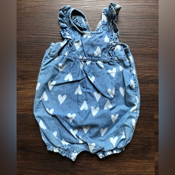 Carter's Other - Carter's Blue Jean Jumper Romper w/ Hearts Baby Girl size 6 months | LIKE NEW